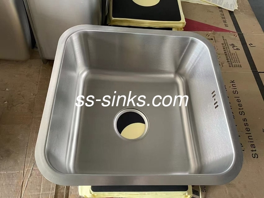 कैबिनेट के लिए स्थापित करने में आसान 40*40 सेमी वर्ग एकल कटोरा अंडरमाउंट सिंक