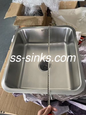 18/10 निकल स्टील सामग्री 304 स्टेनलेस स्टील साबुन डिस्पेंसर और सामान के लिए रसोई सिंक