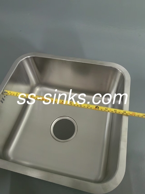 एप्रन स्टेनलेस स्टील रसोई एकल कटोरा सिंक वर्ग आकार और संक्षारण प्रतिरोधी ड्रेनर