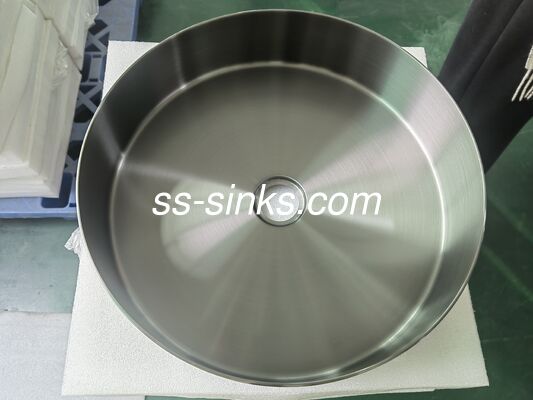 स्थायित्व के लिए डिज़ाइन की गई सुंदरता: हमारी 3mm 304 स्टेनलेस स्टील गोल बेसिन